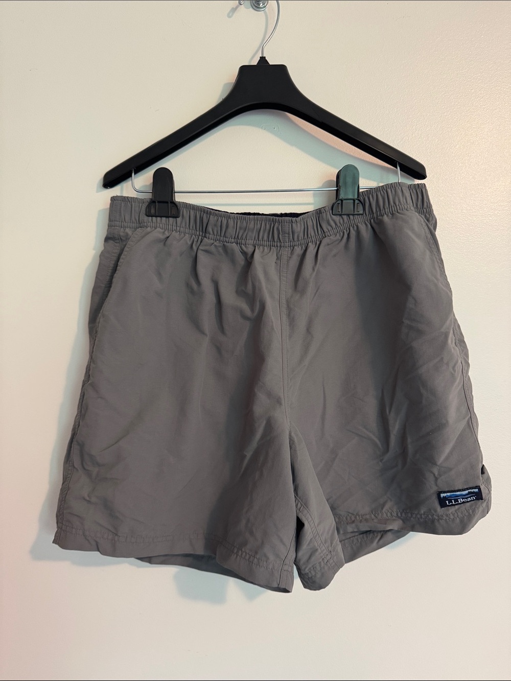 L.L.Bean Supplex Men's Gray Elastic Waist Shorts